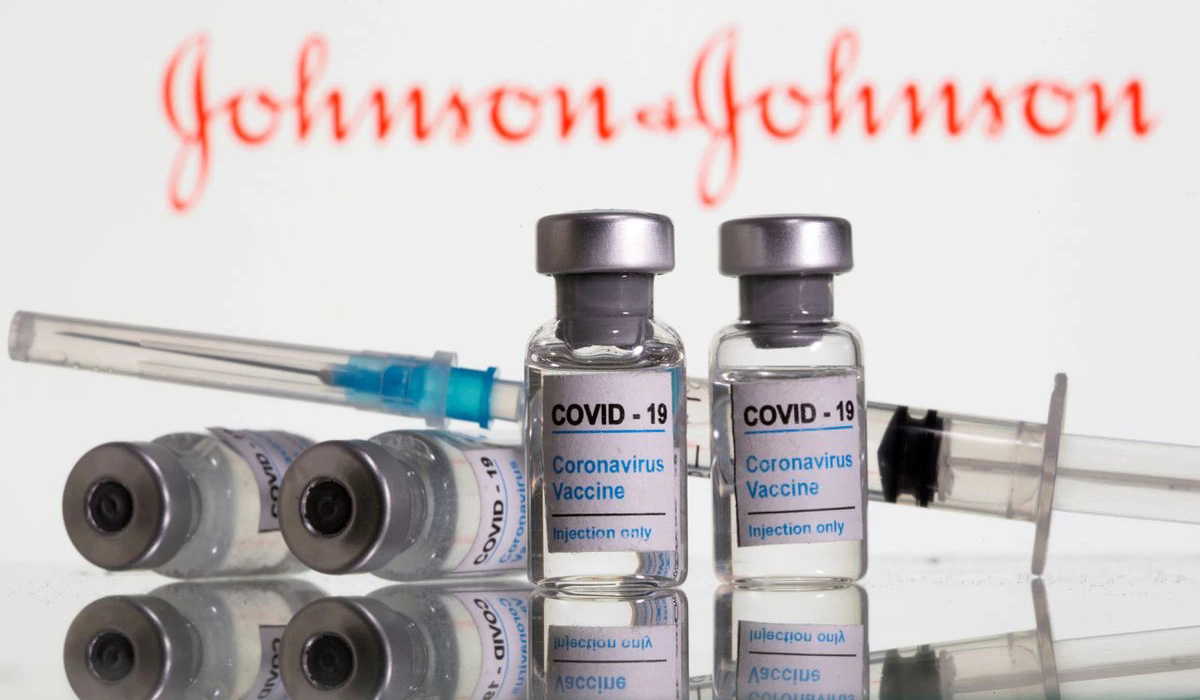 CDC says authorization of COVID-19 vaccine boosters not applicable to J&J shot